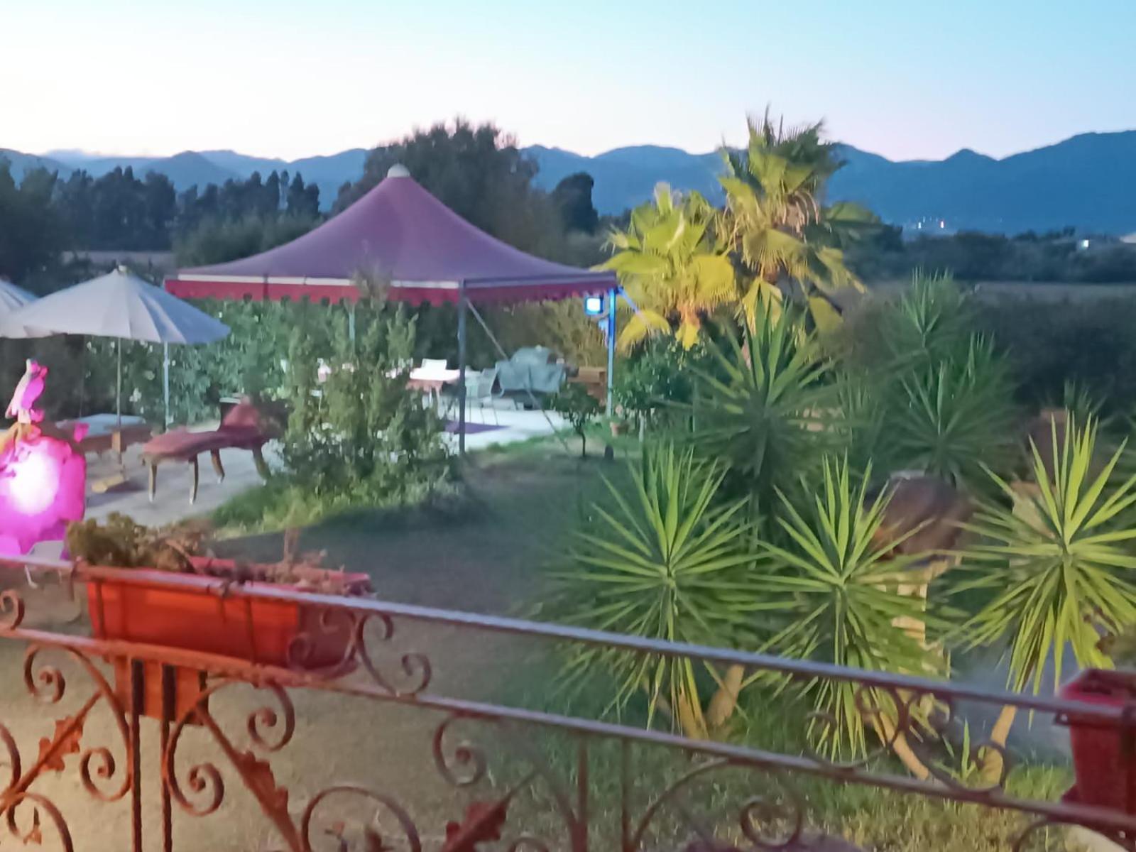Orange Ville Villamassargia 外观 照片